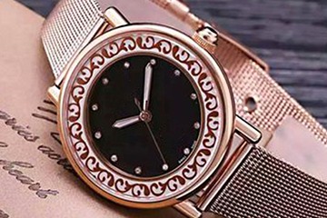 南昌欧米茄表有水蒸气维修